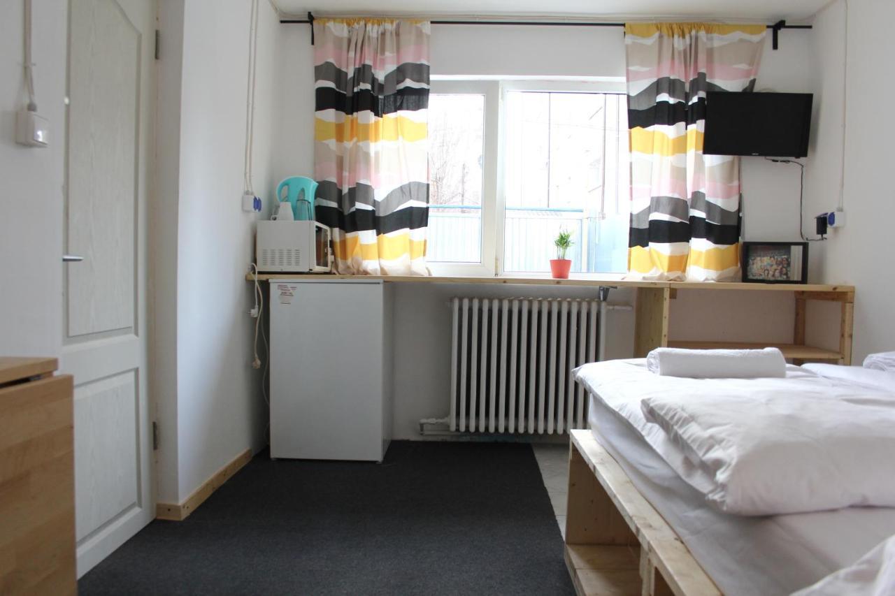Banat 4 Hostel Bükreş Dış mekan fotoğraf